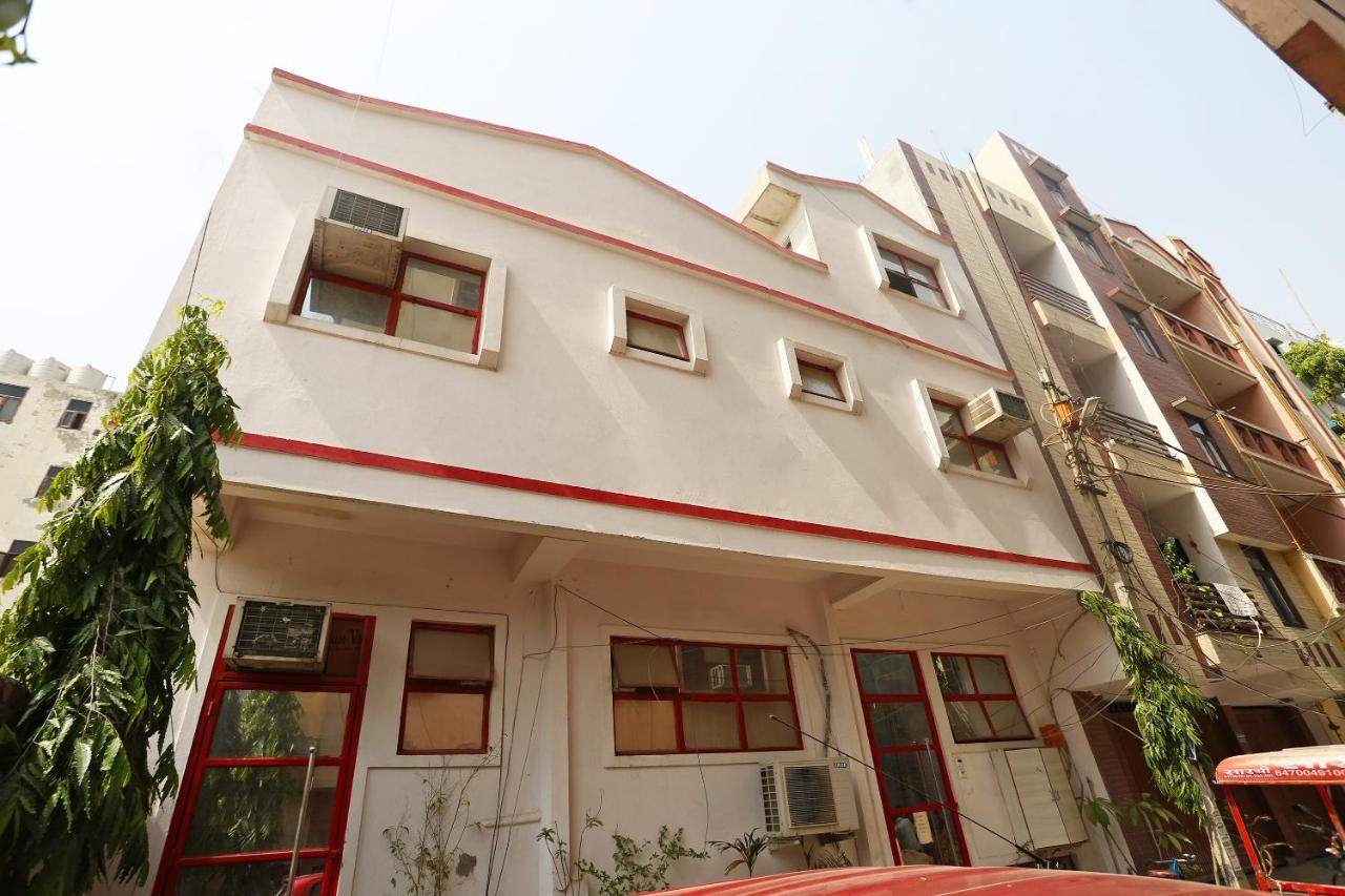 Oyo 8253黄金高地酒店 新德里 外观 照片